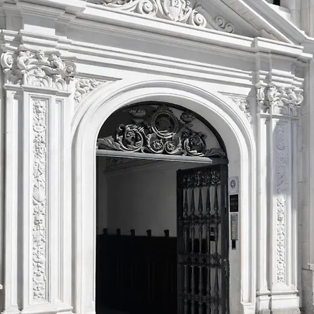 Hostal Luxury Green Madrid Gran Via-3