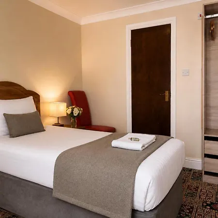 Twickenham Guest House-3