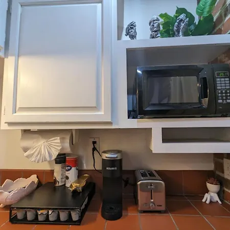 Bon Maison Guest House-3