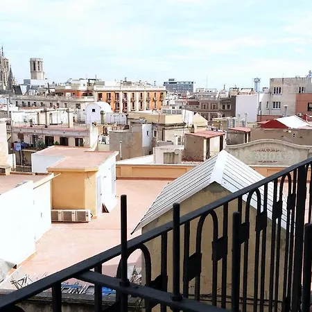 Hostal Capitol Ramblas-2