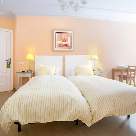 Hostal Adriano-2
