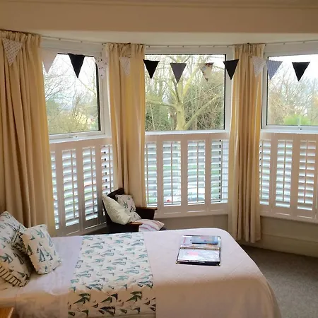 Trelawney Guest House Room Only-2