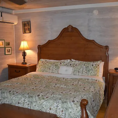 Seaport Inn-2