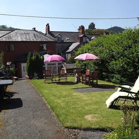 Hillcrest Guest House-2