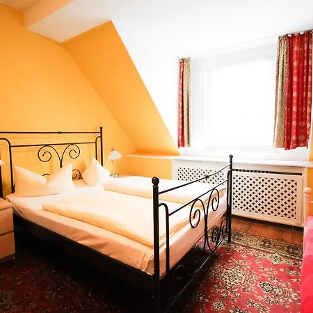 Hotel Pension Am Hauptbahnhof-2