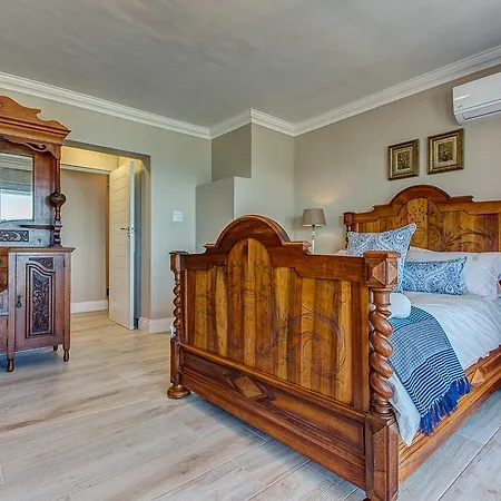 Marine Manor-2