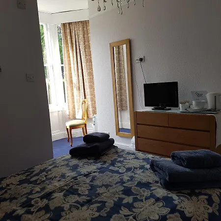 Alexandra Lodge Guest House-3