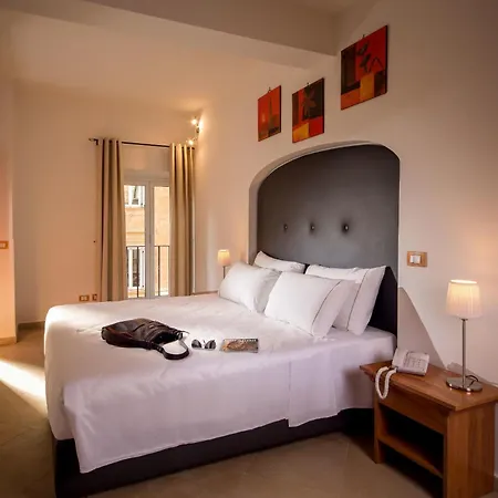 Suite Artis Barberini-2
