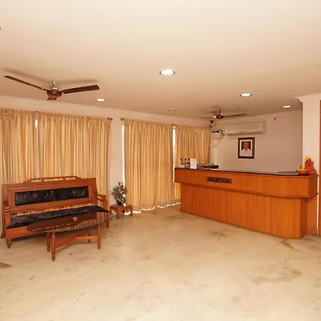 Lloyds Serviced Apartments, Near Music Academy-3
