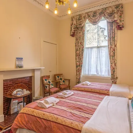 Menzies Guest House-3