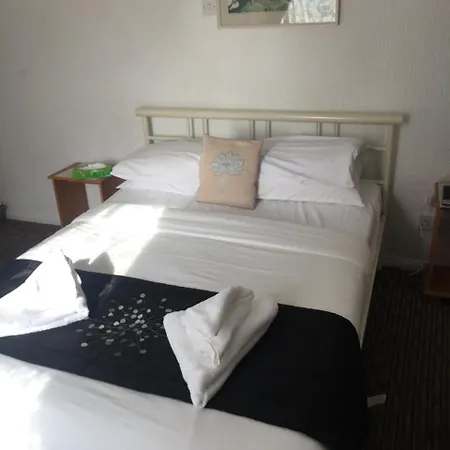 Sandpiper Guest House-3