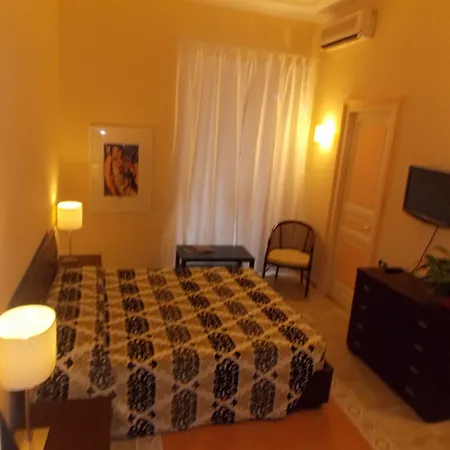 Glamour Center Of Rome-2