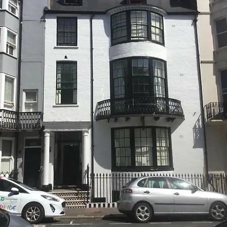 Kempfield House-2