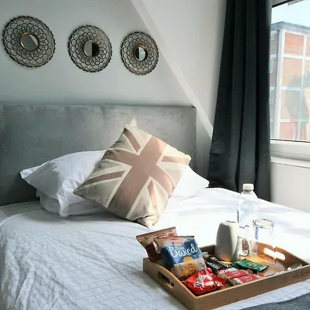 Brick Lane Guest House-2