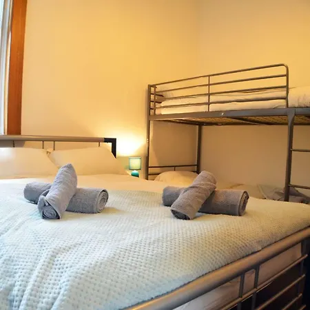 Old Swan Guest House-3