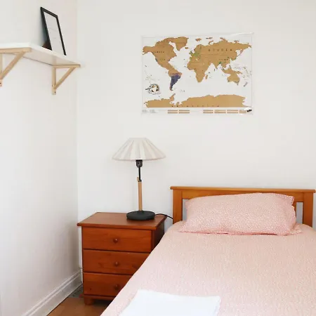 Kelsall Guest House-2