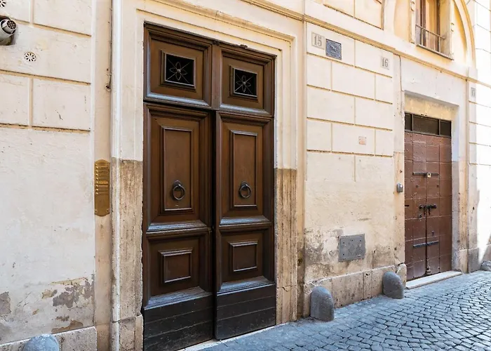 Magenta Fico 2 Hotel Rome