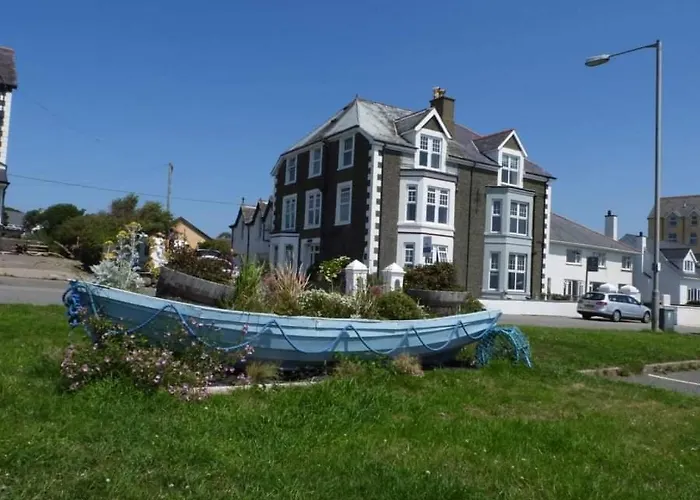 Craig-Y-Mor Hotel Criccieth