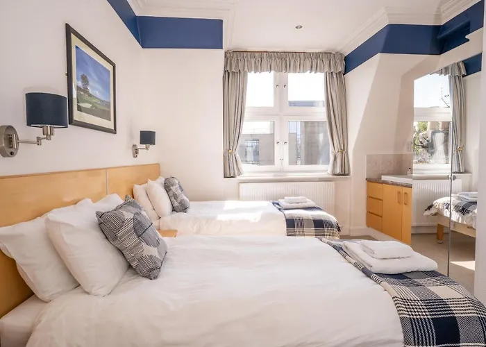 Lorimer House St Andrews