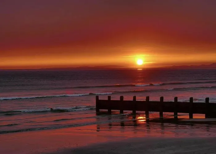 Endeavour Guest House Barmouth