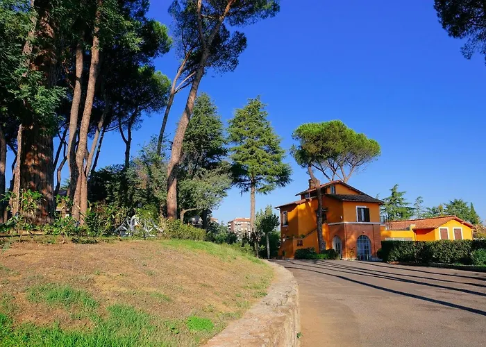 Dom Polski Jana Pawla II - Casa Per Ferie Rome
