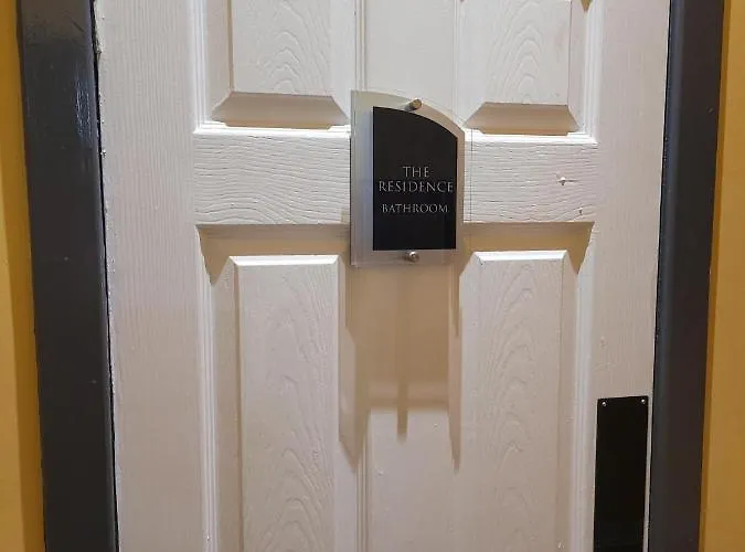 The Residence - No 8 Edinburgh