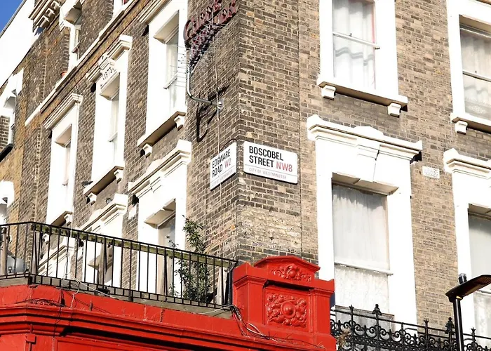 Edgware Hub Hotel London