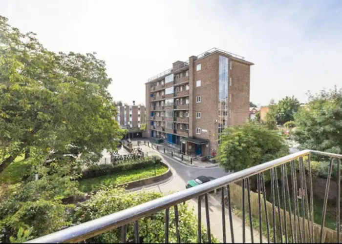 Karen House R2 Hotel London