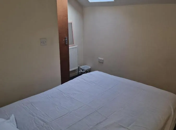Cozzy 2 Roooms With 2 Beds Hotel Bradford 
