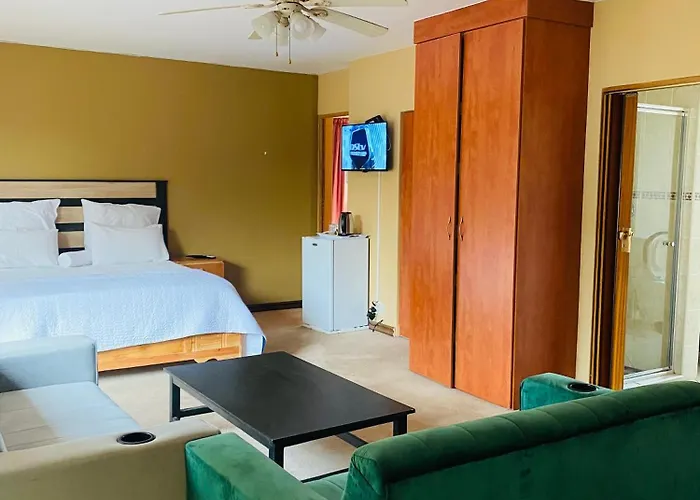 C And C Guest House/ Bed And Breakfast Pretoria