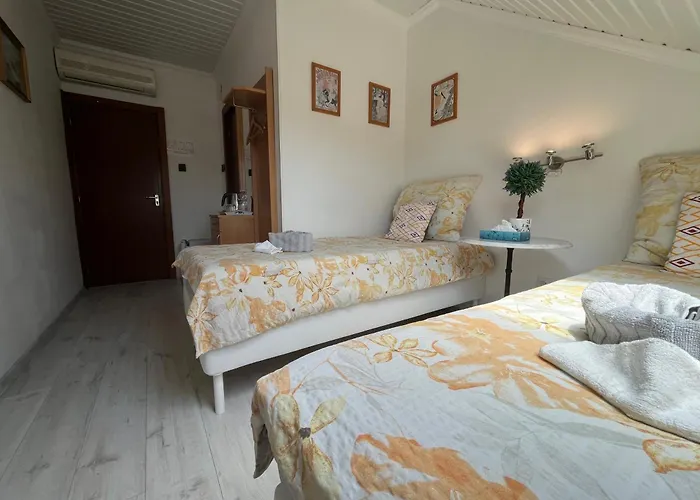 Tang House 唐舍 Hotel Budapest