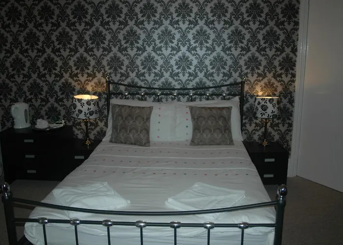 Somerton Lodge (Adults Only) Shanklin