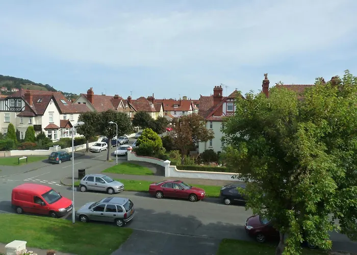 The Cliffbury Hotel Llandudno