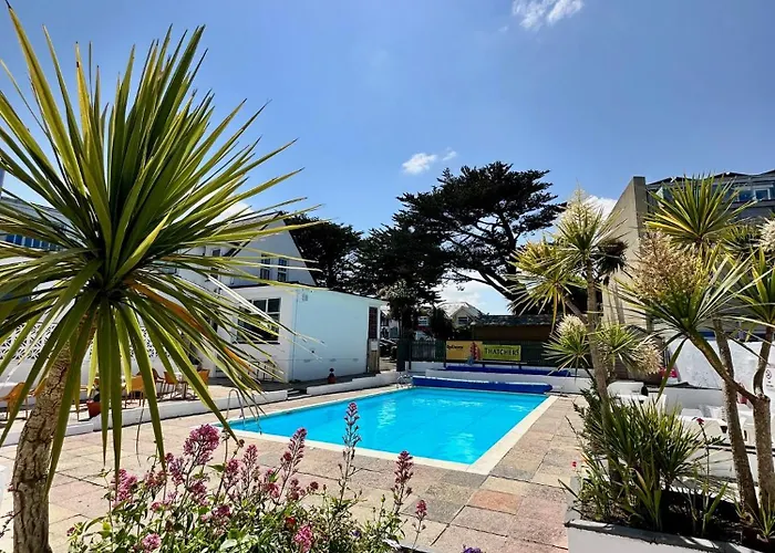 Pine Lodge Hotel Newquay 