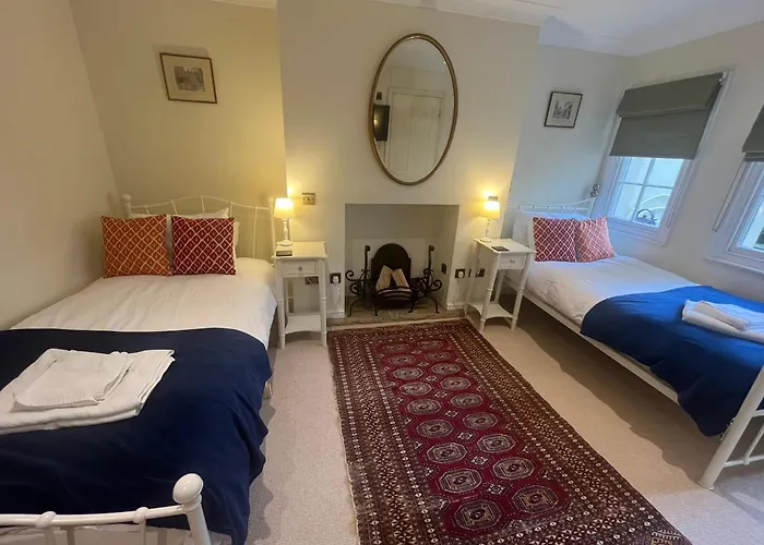 The Portland Guesthouse Cheltenham