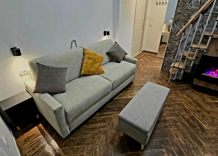 Casa Storica Piazza 5 Giornate Hotel Milan