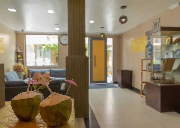 Whiteshell Island Hotel & Spa Maafushi