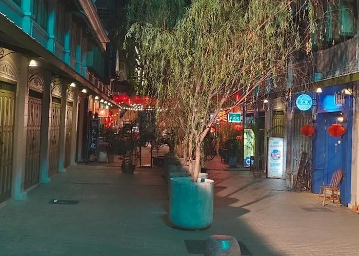 The Silk Road Old Town Chinatown Hotel Bangkok
