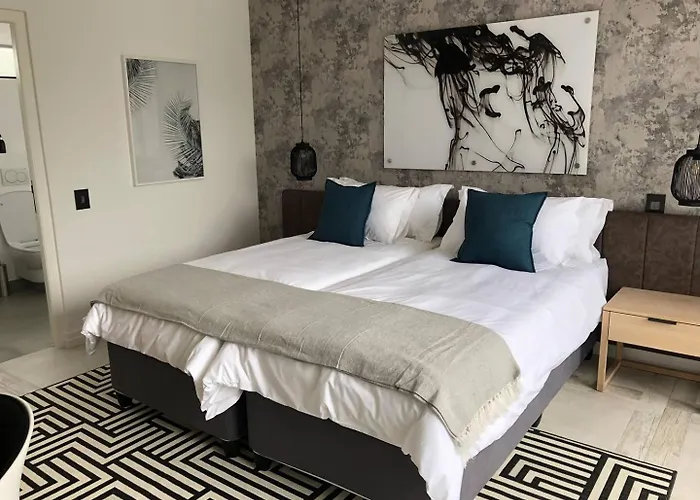 Central Beach Villas Cape Town