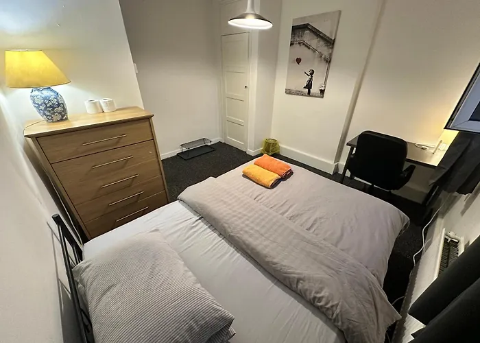 Shoreditch Rooms R1 London
