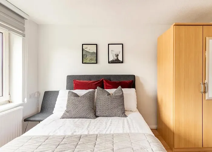 Double Bedroom At Kings Cross London