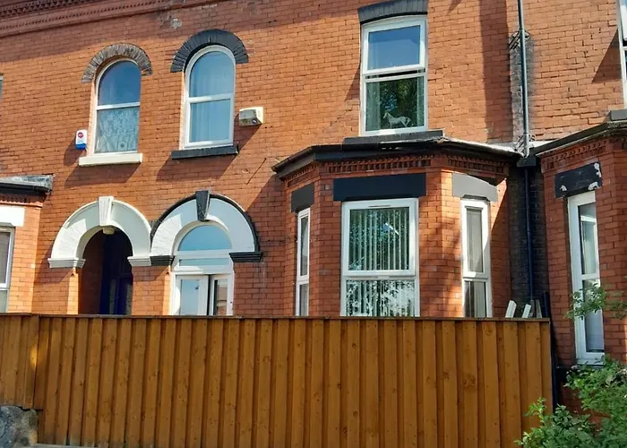 Monarch House Hotel Manchester