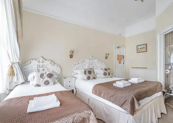 Summerlands Guest House Torquay