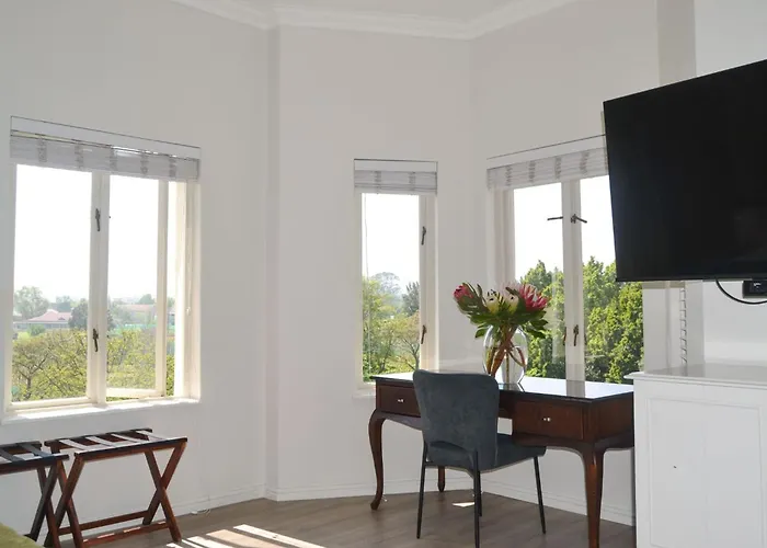 4 Piet Retief Hotel Stellenbosch
