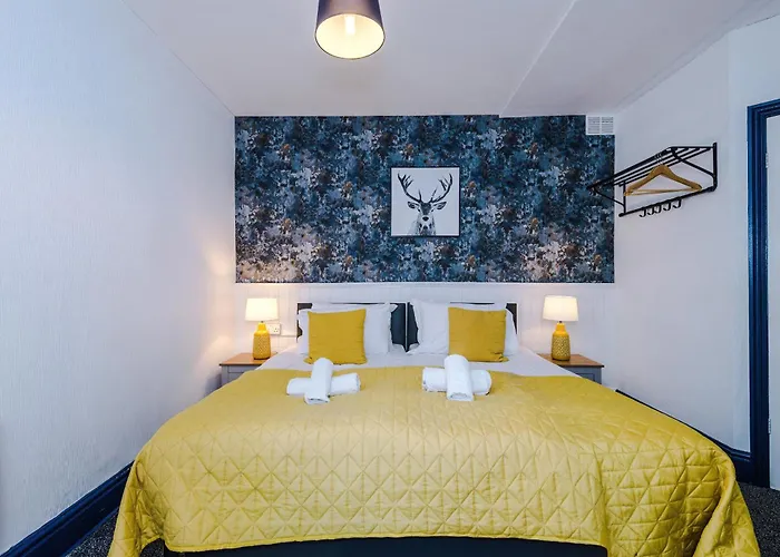 Pebbles Guest House Blackpool