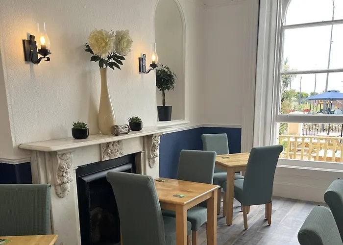 Lynton House Hotel Teignmouth