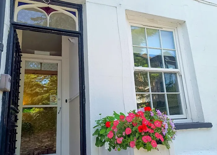 Hazeldene Guest House - With Free Offsite Health Club Bowness-on-Windermere