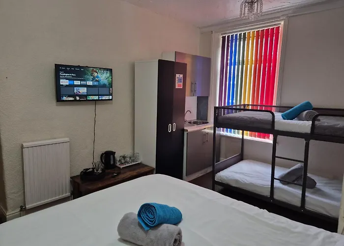New Central Guest House Blackpool