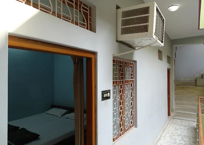Teerth Guest House Varanasi