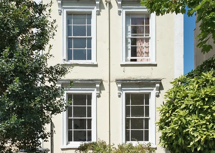 No 13 Georgian Shared House - By Clifton Short Lets Hotel Bristol